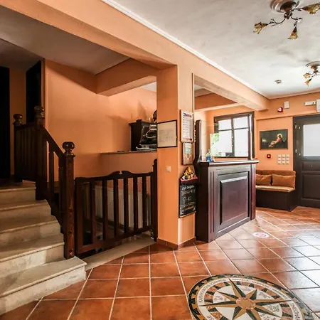 Alsos House Калампака